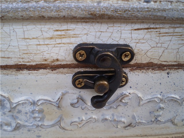 shabby chic skrinja